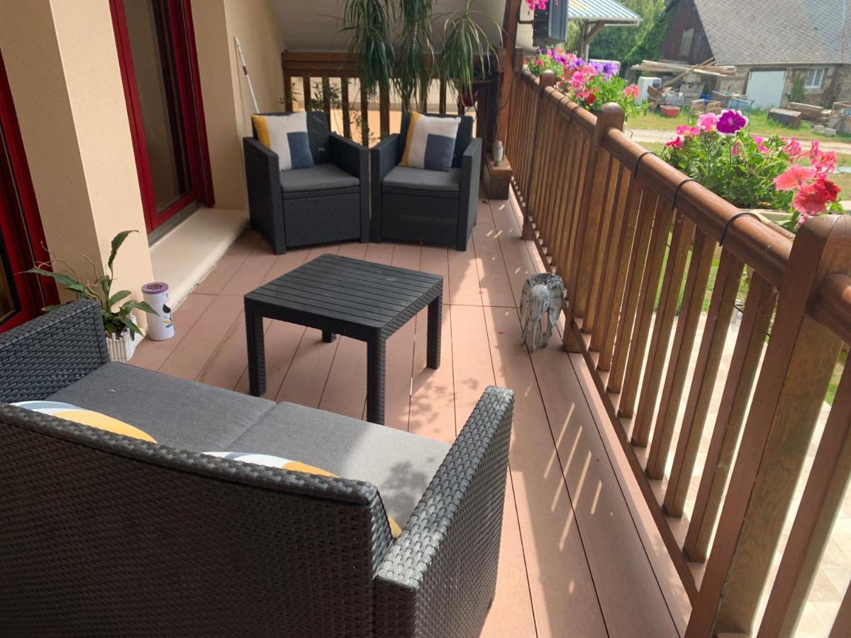 Chez Kate Et Lolo Bed & Breakfast Senneville-sur-Fecamp Bagian luar foto