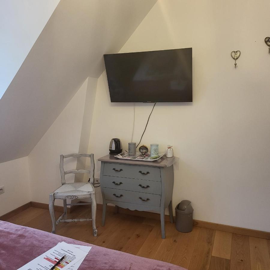 Chez Kate Et Lolo Bed & Breakfast Senneville-sur-Fecamp Bagian luar foto